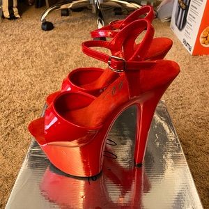 Ellie Flirt Platform Heels